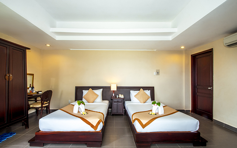 resort 4sao phan thiết - Theme Travel